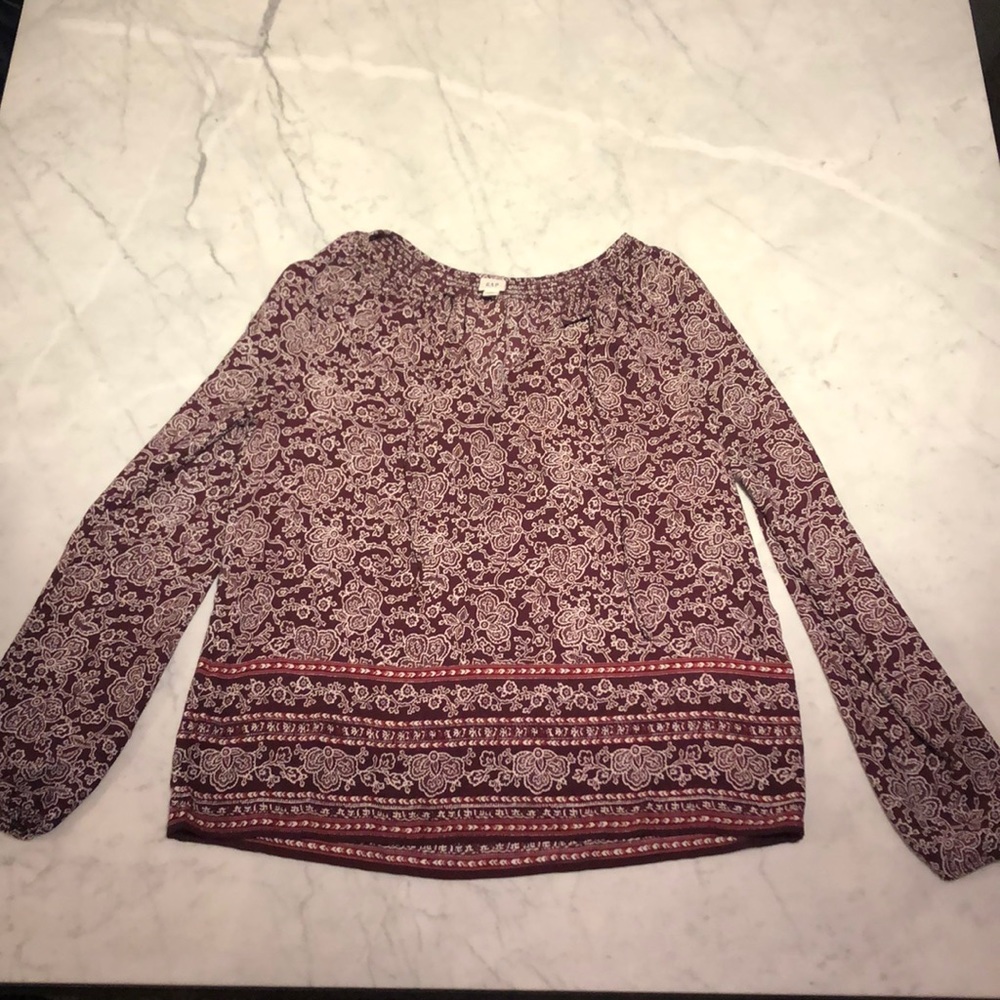 GAP long sleeve